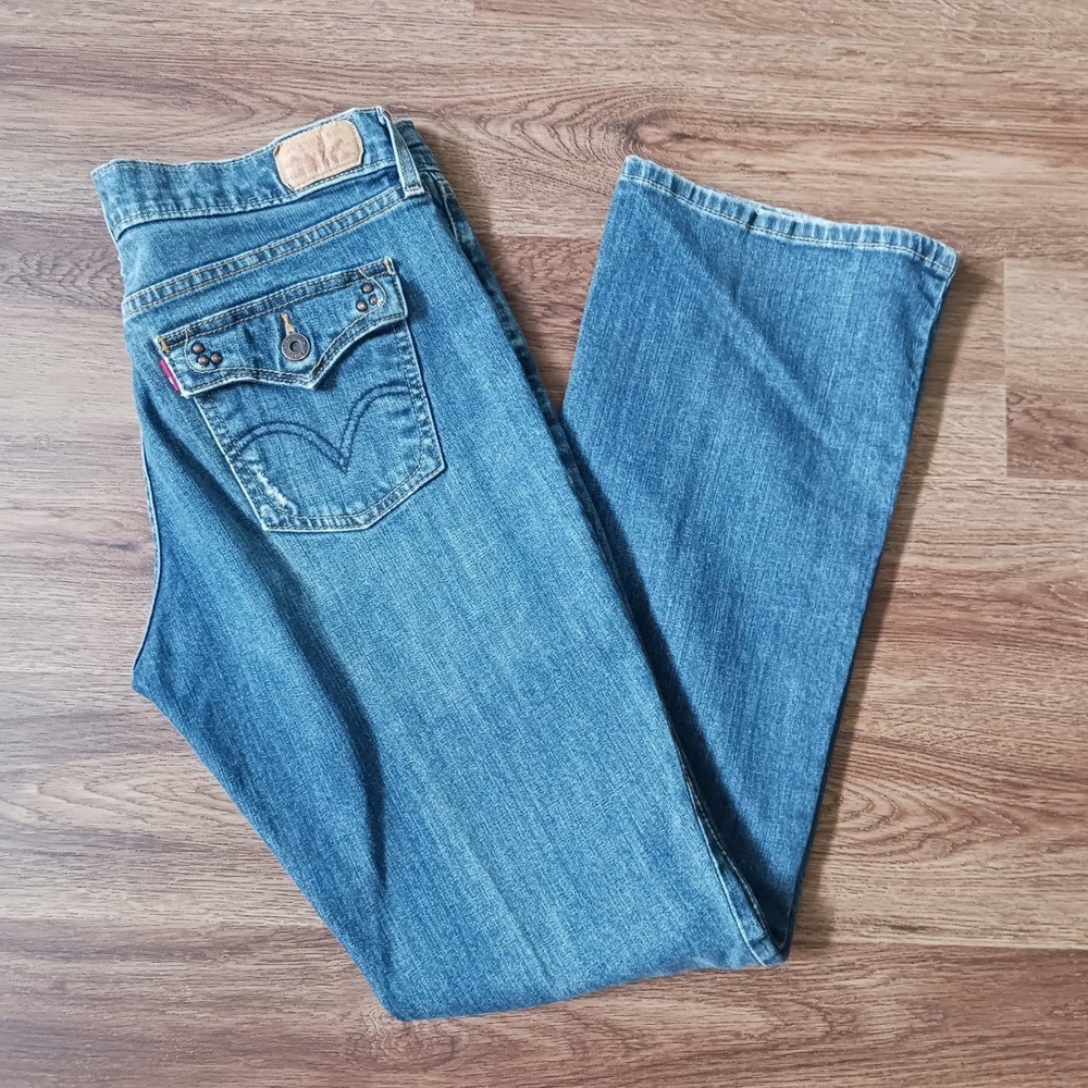 Levis‎ 515 Bootcut Jeans Womens 8 L Distressed Flap Pocket Studded Denim 31 x 32
